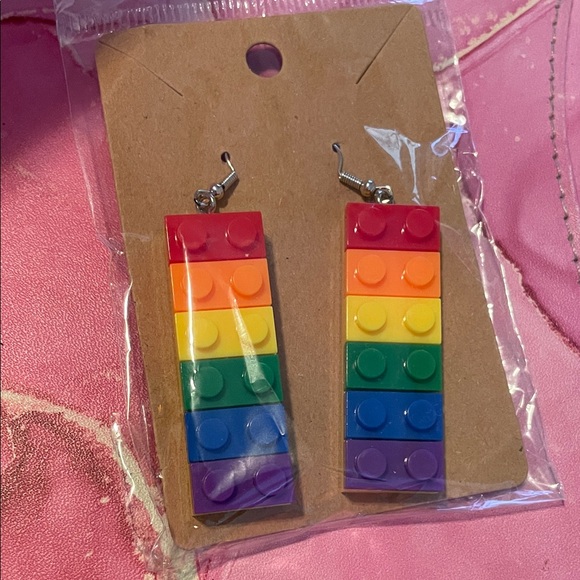 rainbow novelty earrings Earrings - Picture 1 of 3